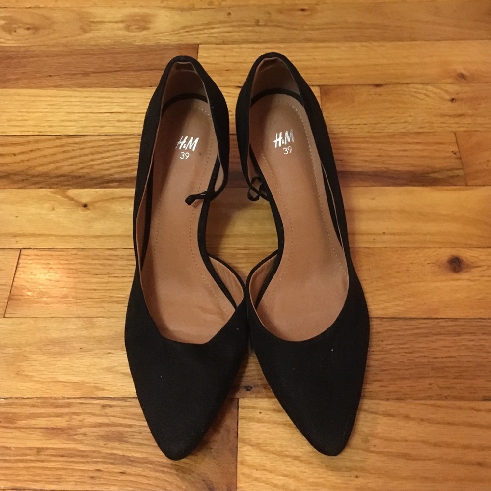 H and M black suede heels