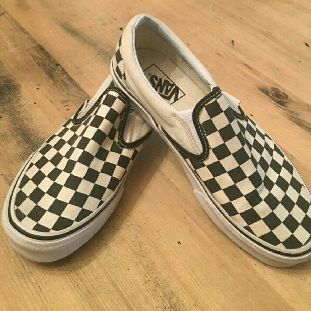 New Without Tags Checkered Vans