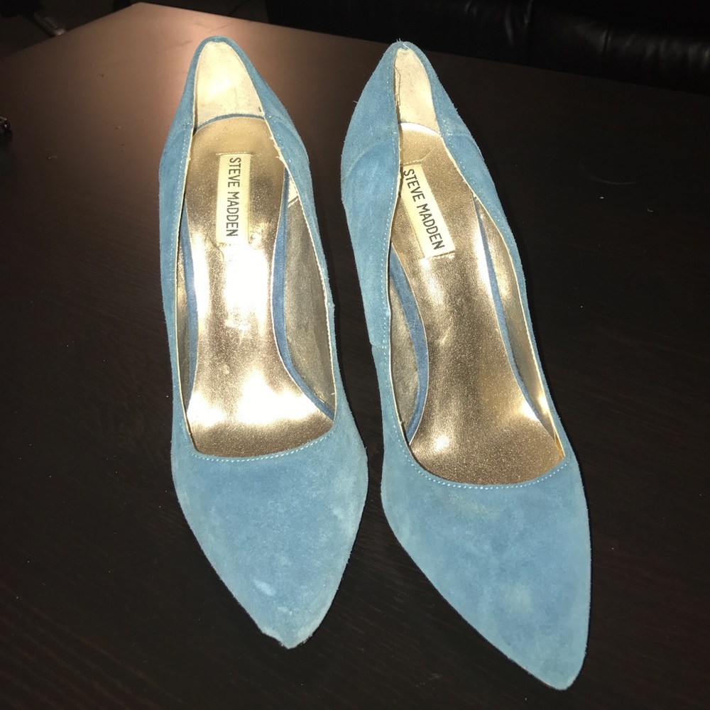 Teal suede Steve Madden pumps. Size 10