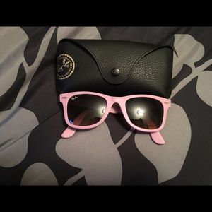 RayBan Wayfarer sunglasses