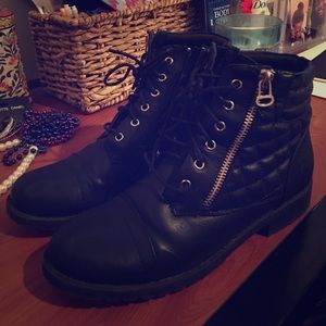 Black Boots