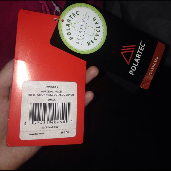 NORTHFACE JACKET - Picture 4 of 4