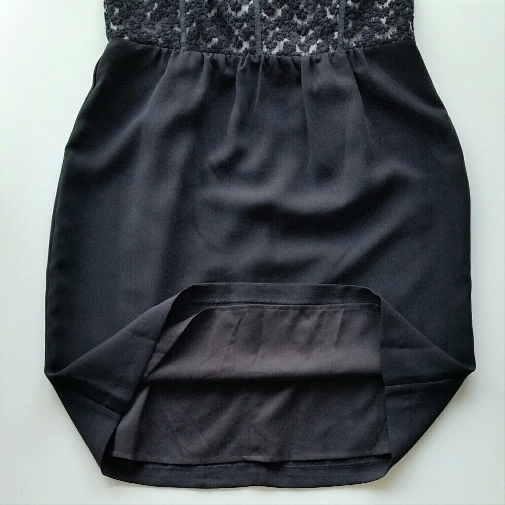 LOFT Floral Crochet Top Dress - Picture 3 of 4