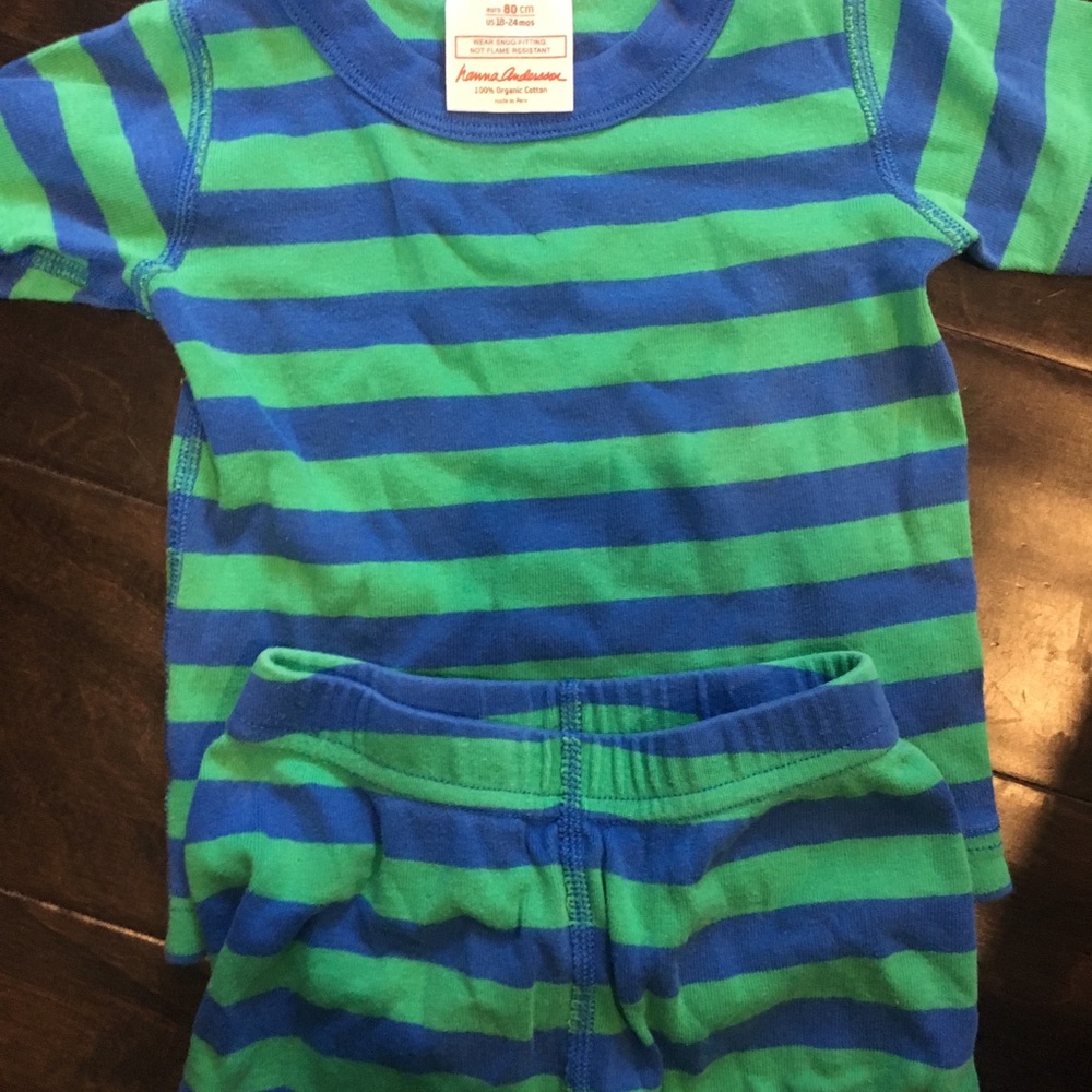 Hannah Anderson boys short outfit