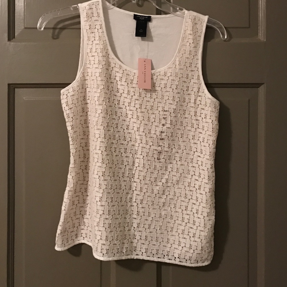 Ann Taylor tank with lace overlay! NWT size SP