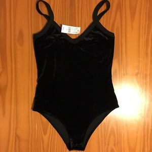 Black Velvet Sleeveless V-neck Bodysuit