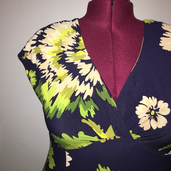 Jones NY Floral Print A-Line Dress size 16 - Picture 2 of 8
