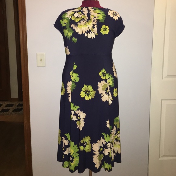 Jones NY Floral Print A-Line Dress size 16 - Picture 6 of 8