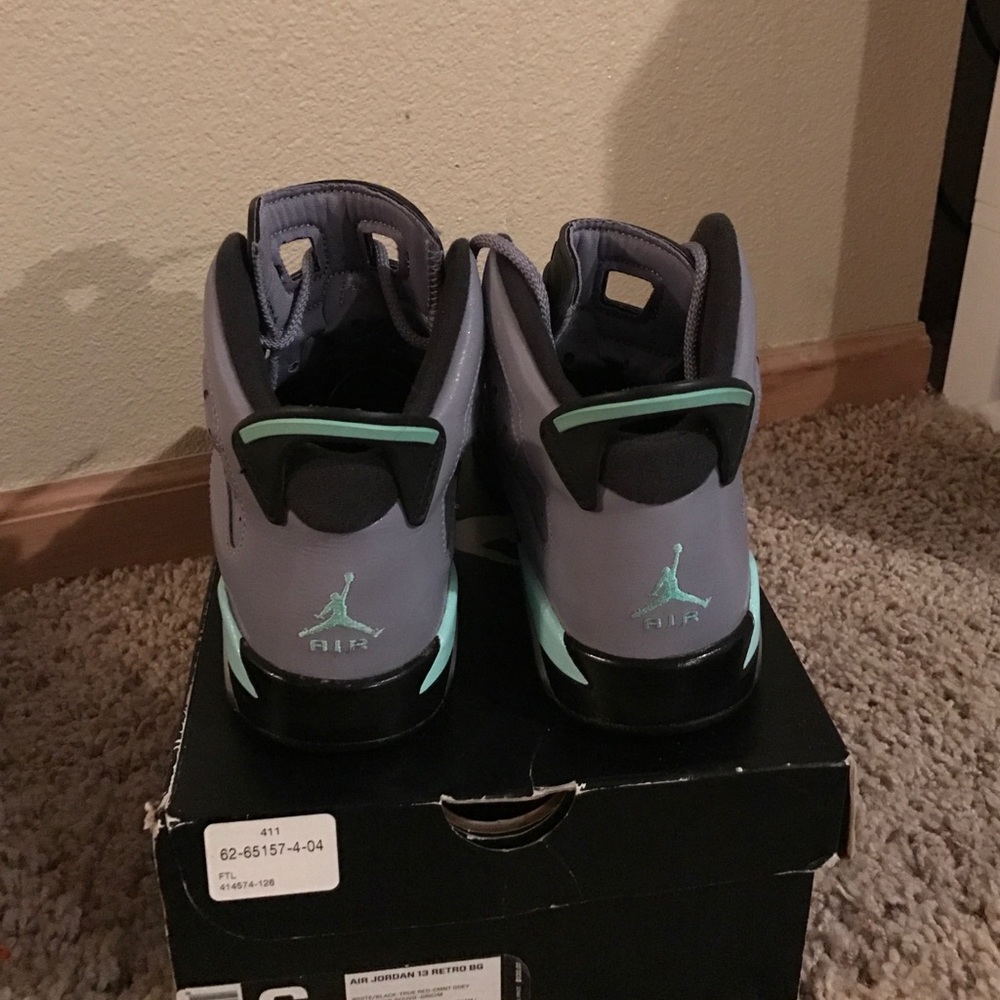 Shoes - Picture 2 of 5