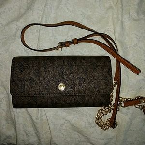 Michael kors crossbody wallet handbag