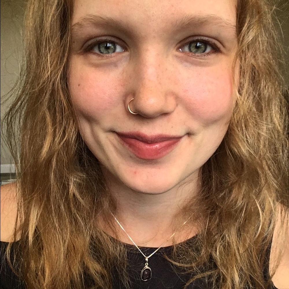 Meet your Posher, Michayla