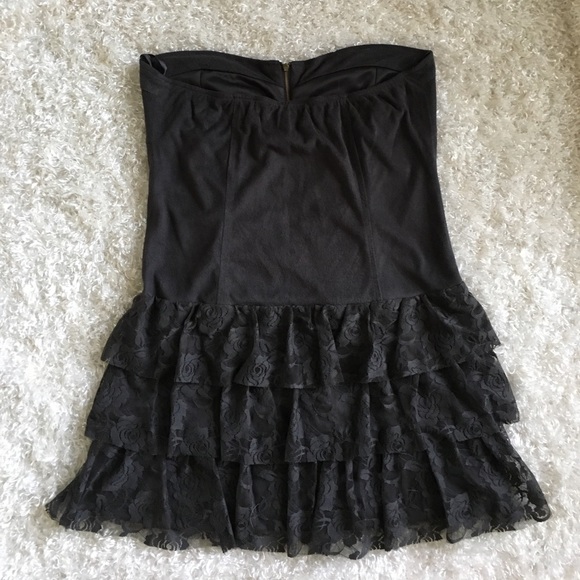 Grey mini strapless dress, size large with zipper - Picture 4 of 4