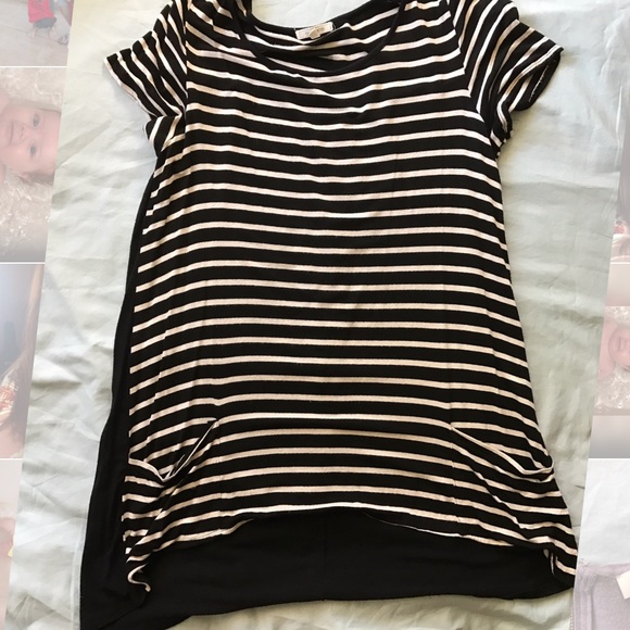 Tshirt - Picture 1 of 2