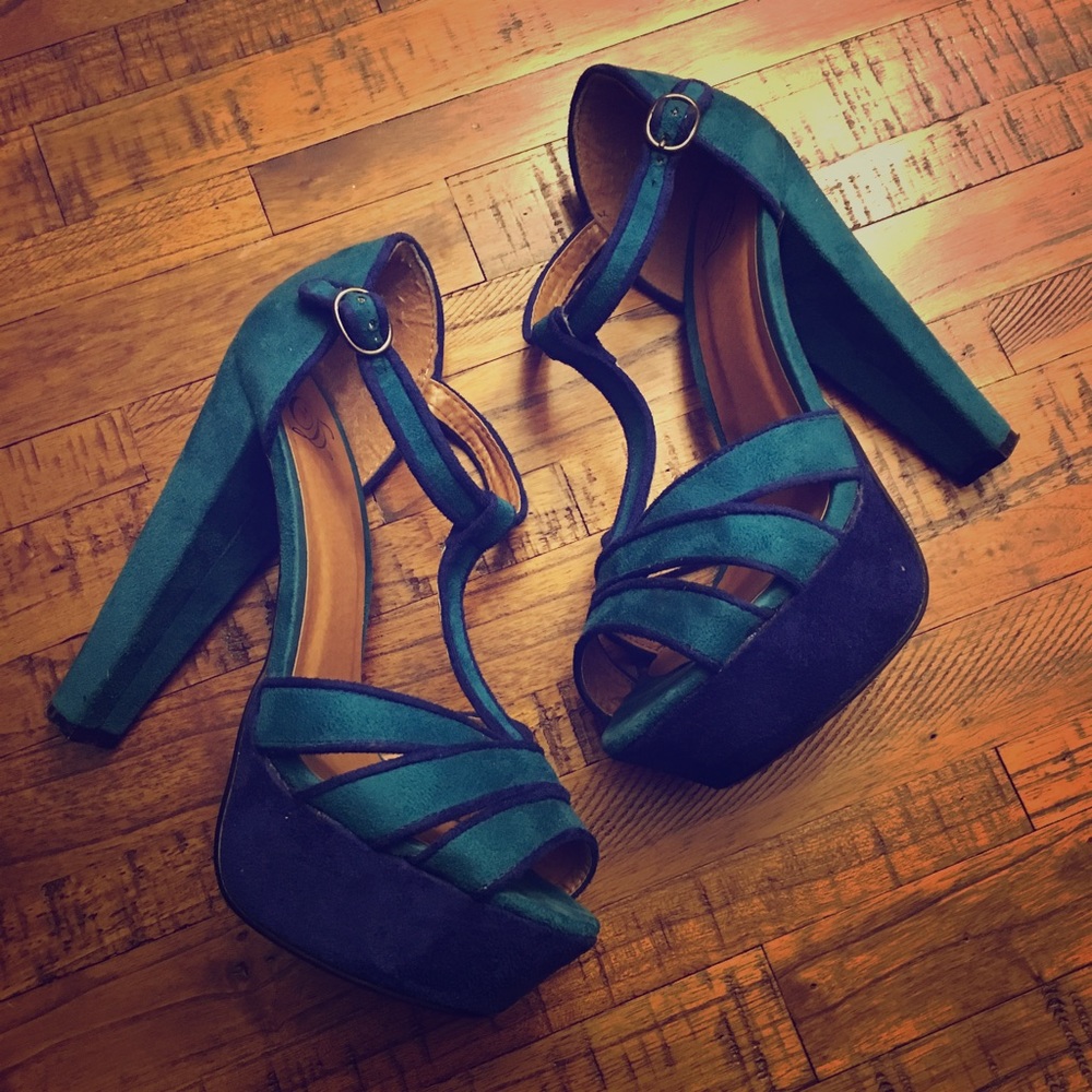 Gorgeous Color Block 👠