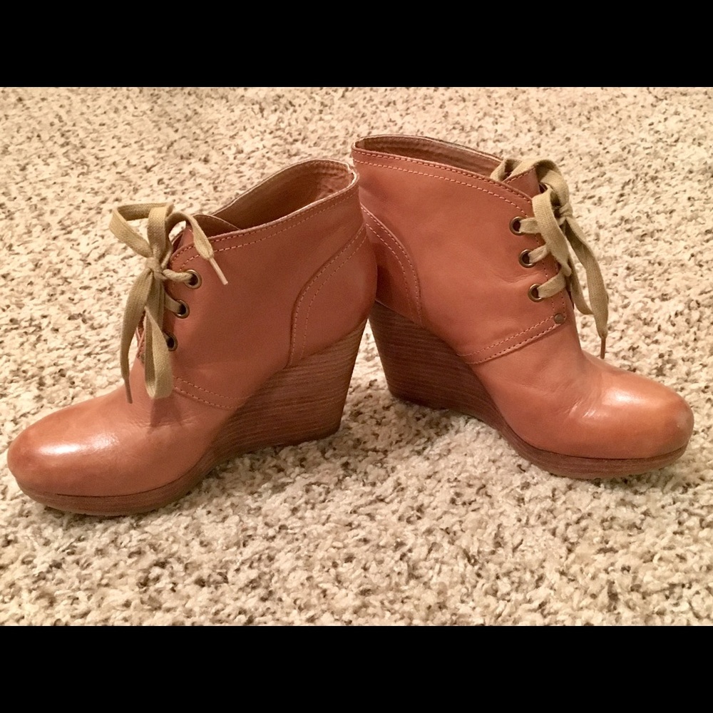 Lucky Brand Tan Lace Up Wedge Booties