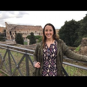 Meet your Posher, Andrea