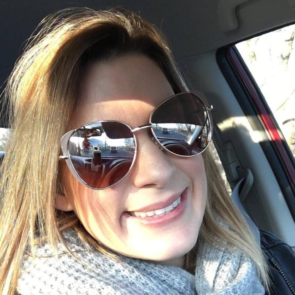 Meet your Posher, Lisa
