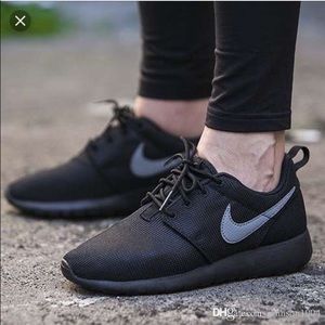 Nike Roshe One