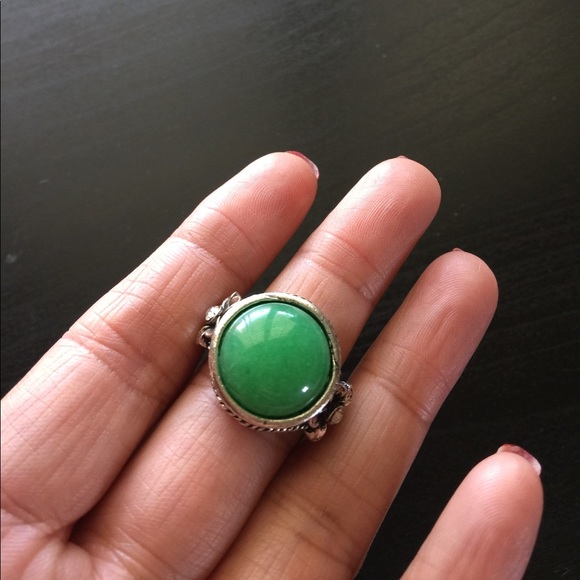 New Jade Ring - Picture 2 of 4