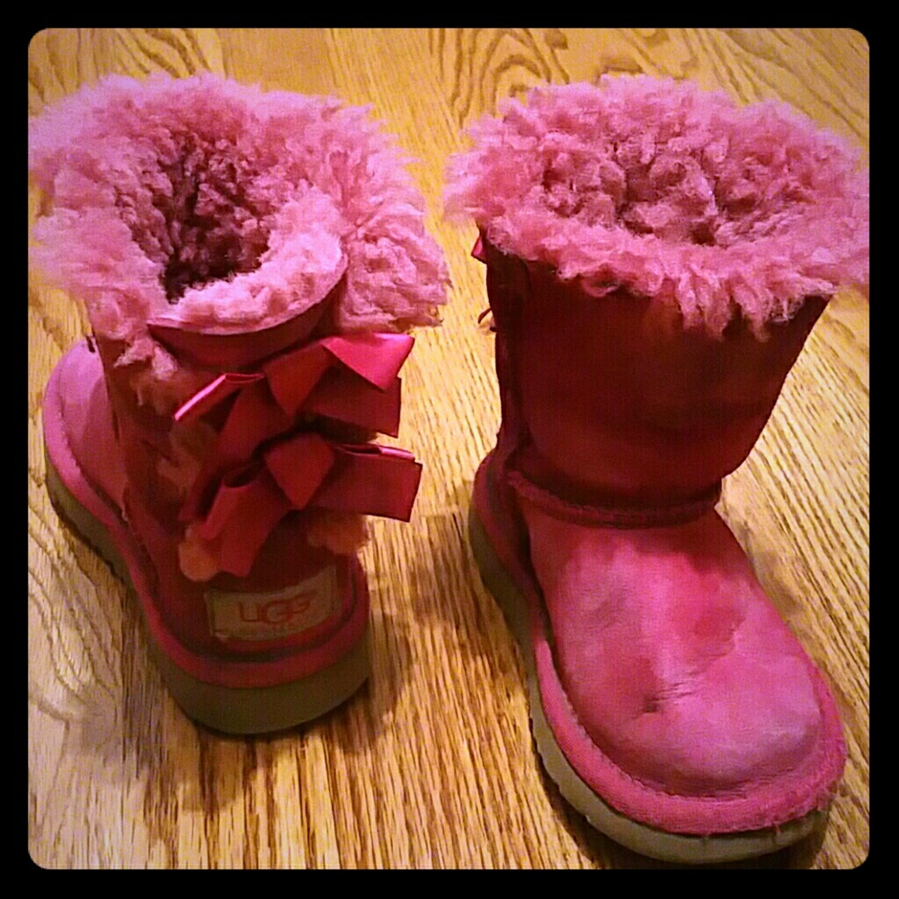 Toddler size 7 Uggs Bailey Pink Boots