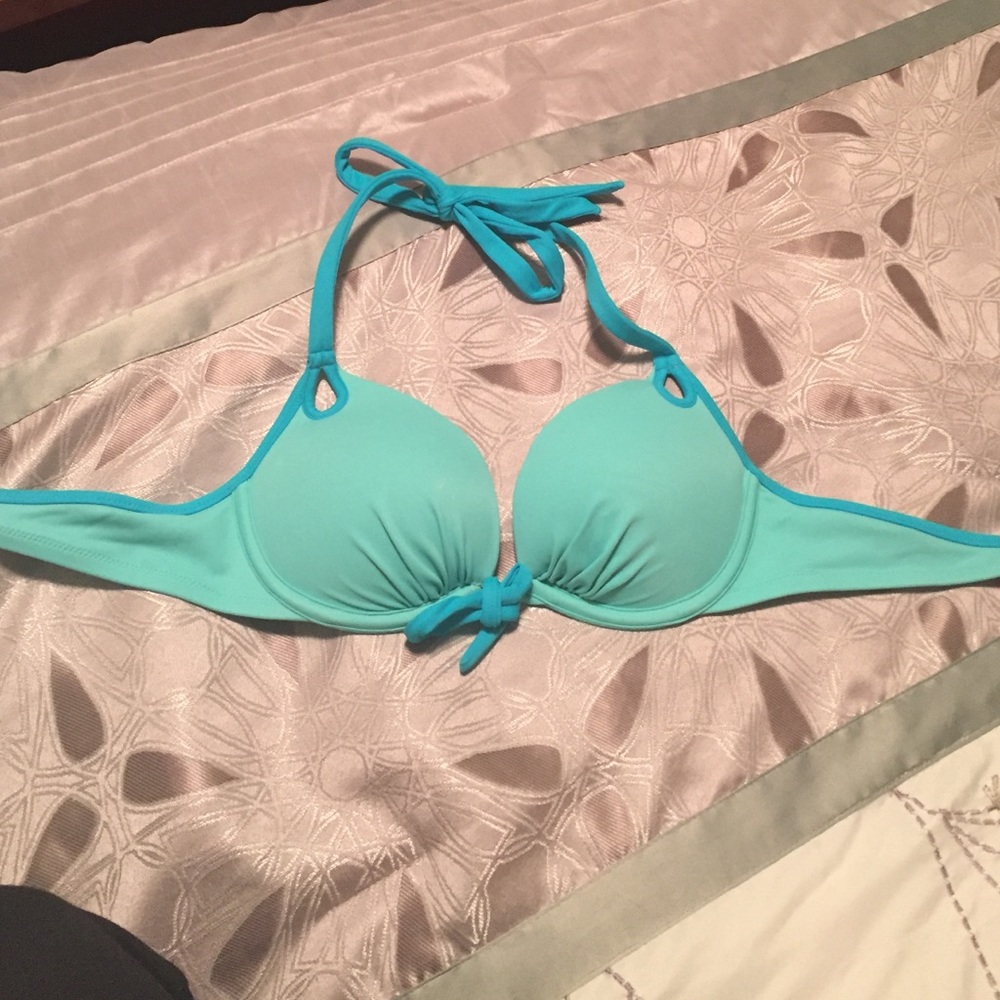 Push up bikini top