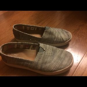 Grey woven Toms Avalon shoes