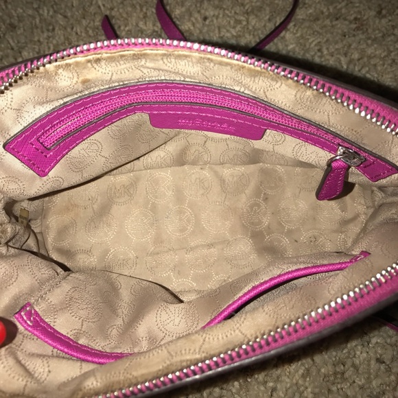 Micheal Kors bag - Picture 2 of 5