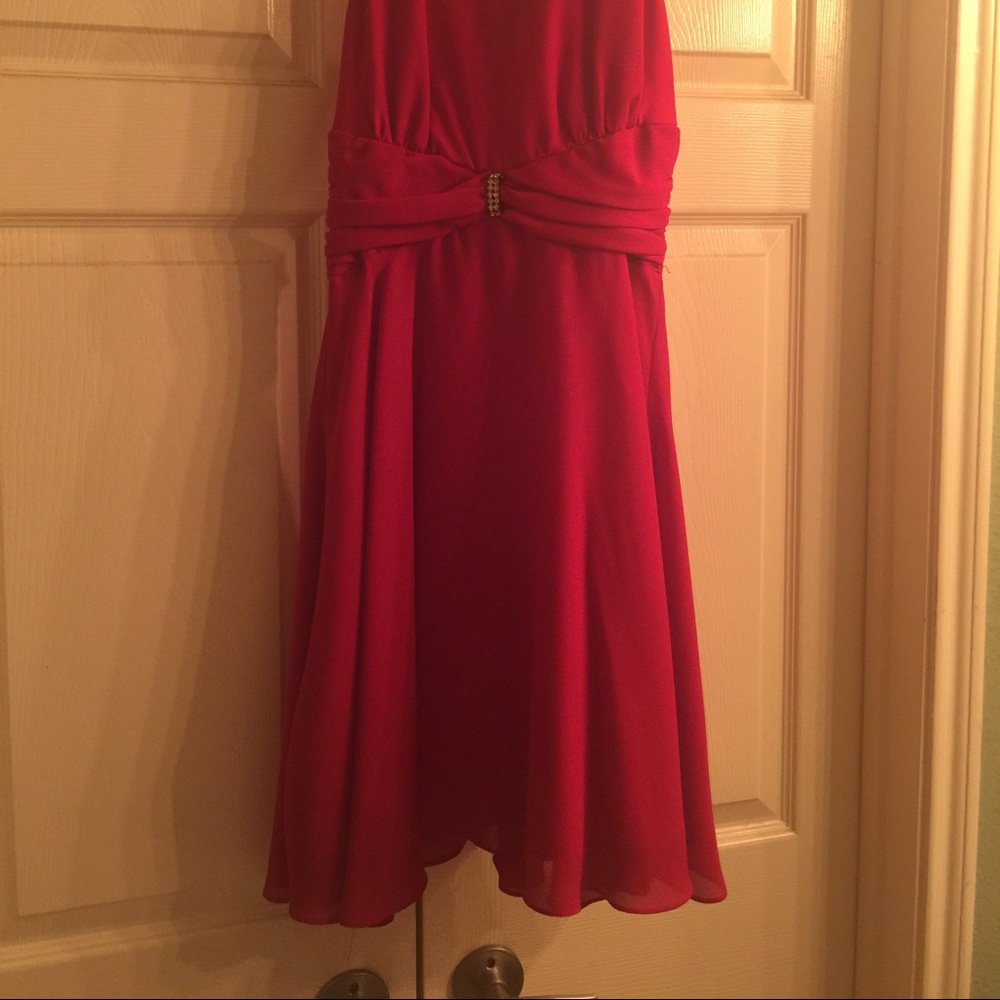 Dressy or formal Red cocktail dress - Picture 2 of 4
