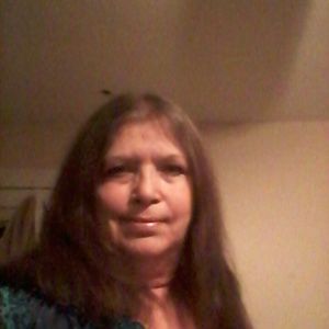 Meet your Posher, Connie