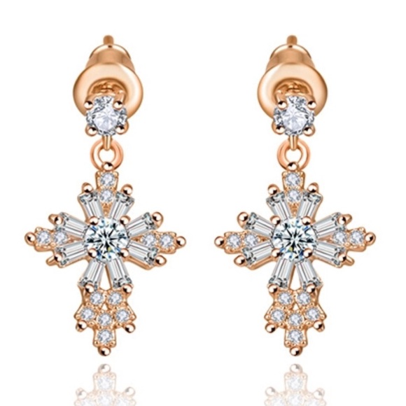 AAA CZ Cross Earrings 1/2” Tall - Picture 5 of 7