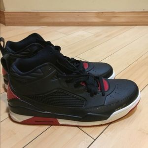 Nike Jordan flight size 13