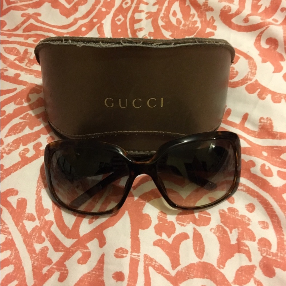 Gucci sunglasses