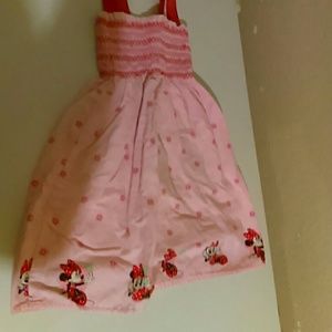 Little girl dress 4 to 5 t