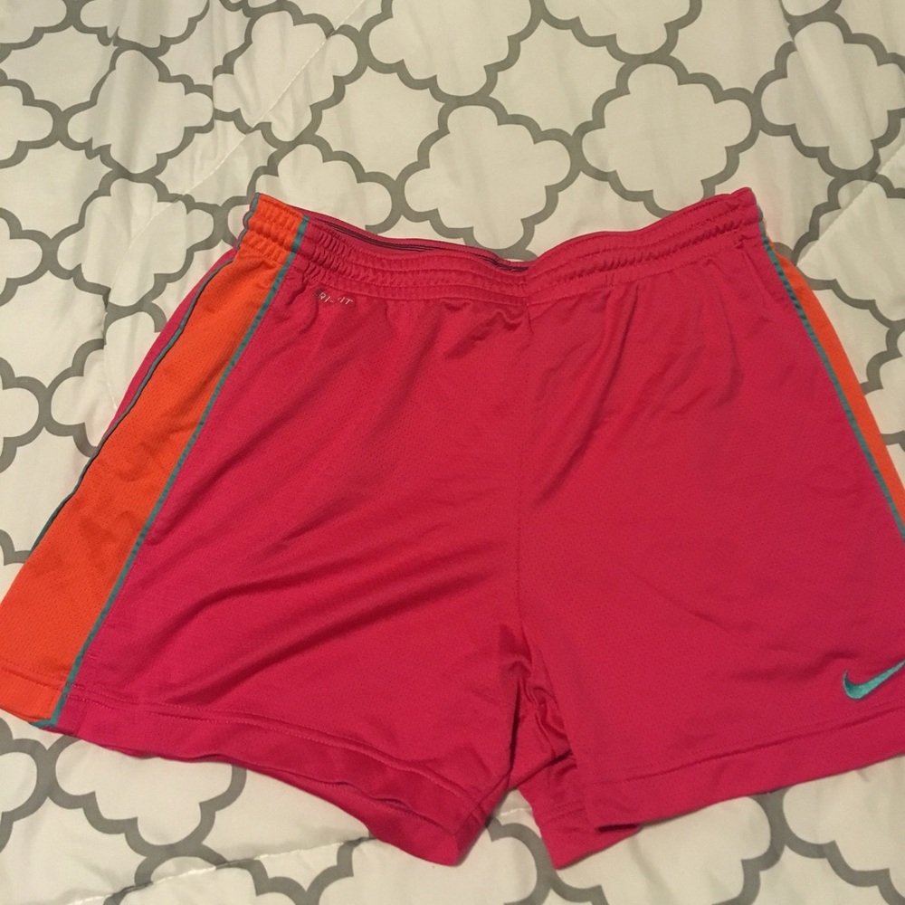 Nike pink basketball shorts