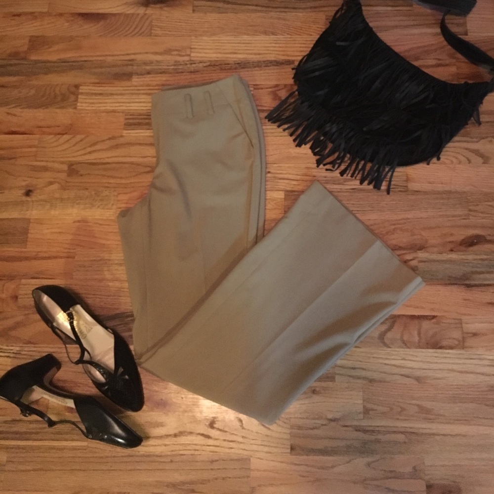✨ Banana Republic khaki slacks flared wide leg EUC