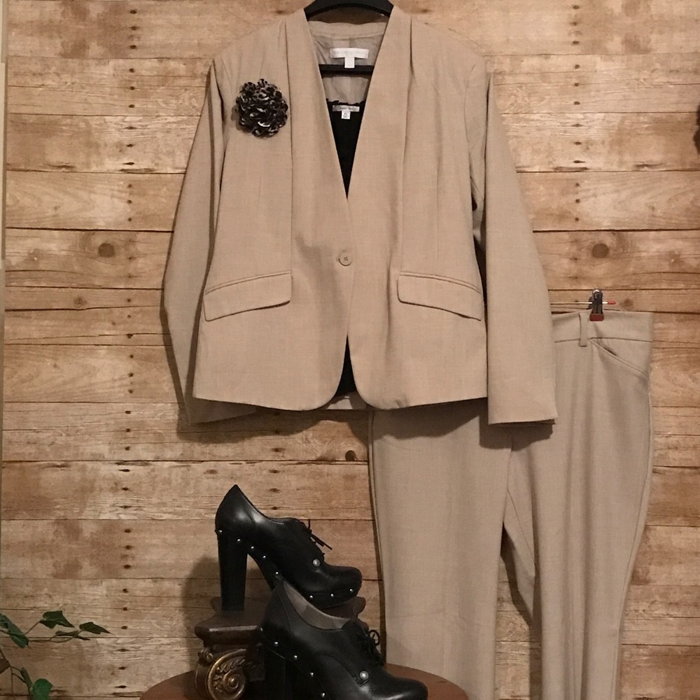 NWOT Dress Pants