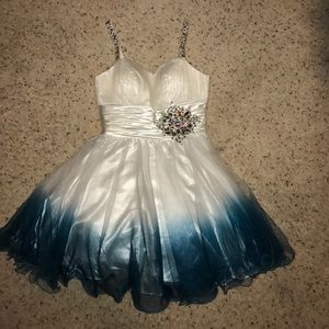 PromGirl dress. Only worn once! Perfect condition