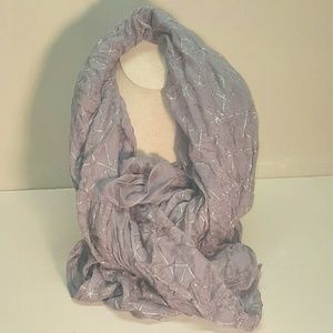 Stella and dot Waverly scarf