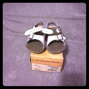 Sun-San saltwater sandals size 5