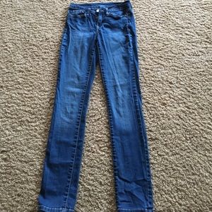 Calvin Klein skinny jeans! size 2 medium wash