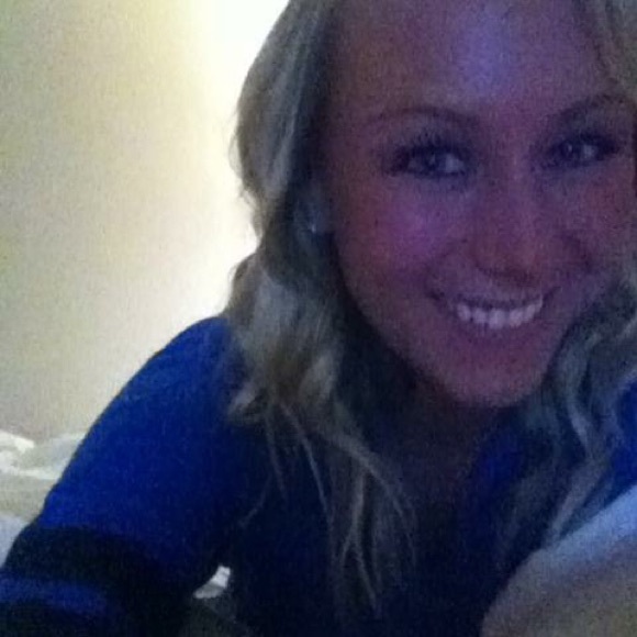 Meet your Posher, Leah - Picture 1 of 1