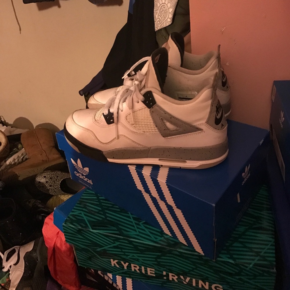 Retro cement Jordan 4's for trade