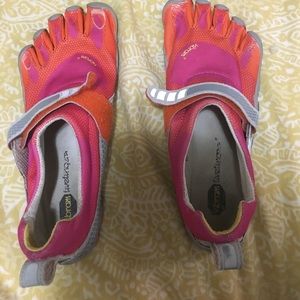 Vibram Five Finger Barefoot running shoes