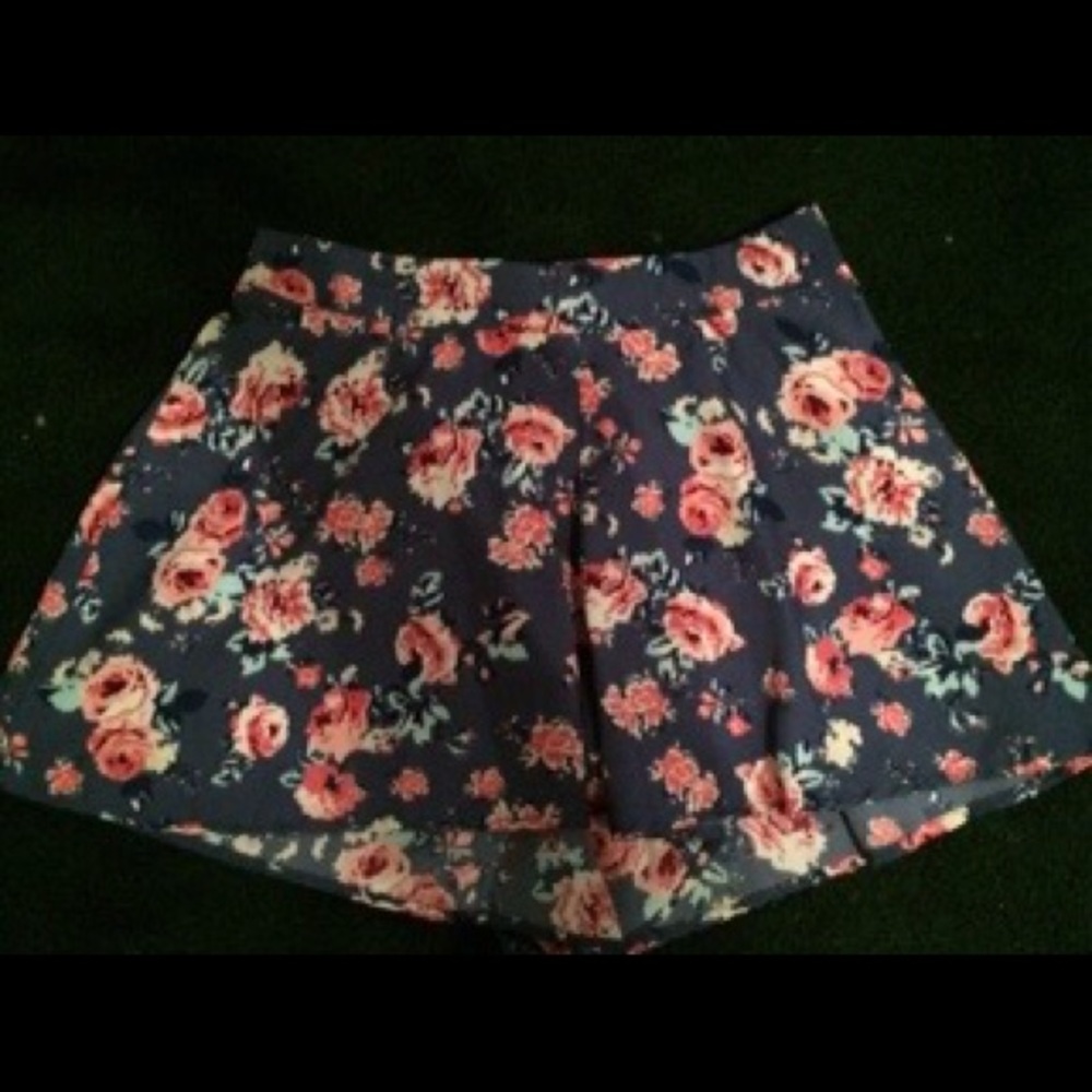 Floral shorts