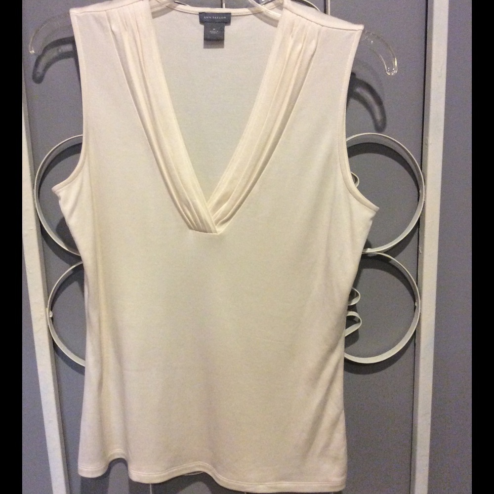 Ann Taylor cream white sleeveless top