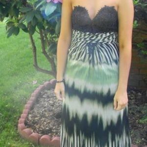 La Femme Strapless Prom Dress 👗