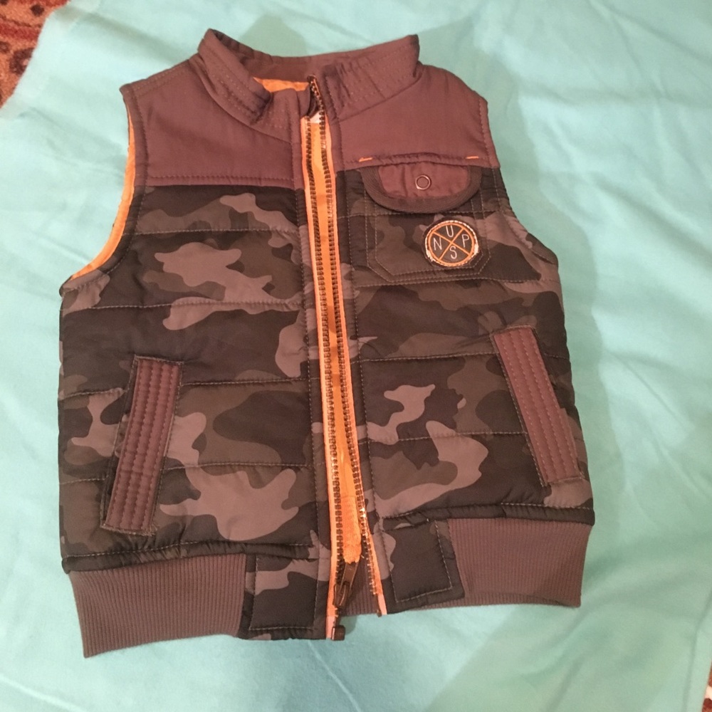 Osh Kosh Genuine Kids Puffy Vest