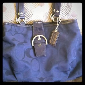 Coach Navy Hobo Purse Grey Lining 3 Compartments