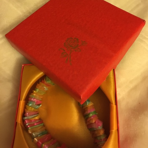 Very beautiful rainbow seashell bracelet - Picture 4 of 4