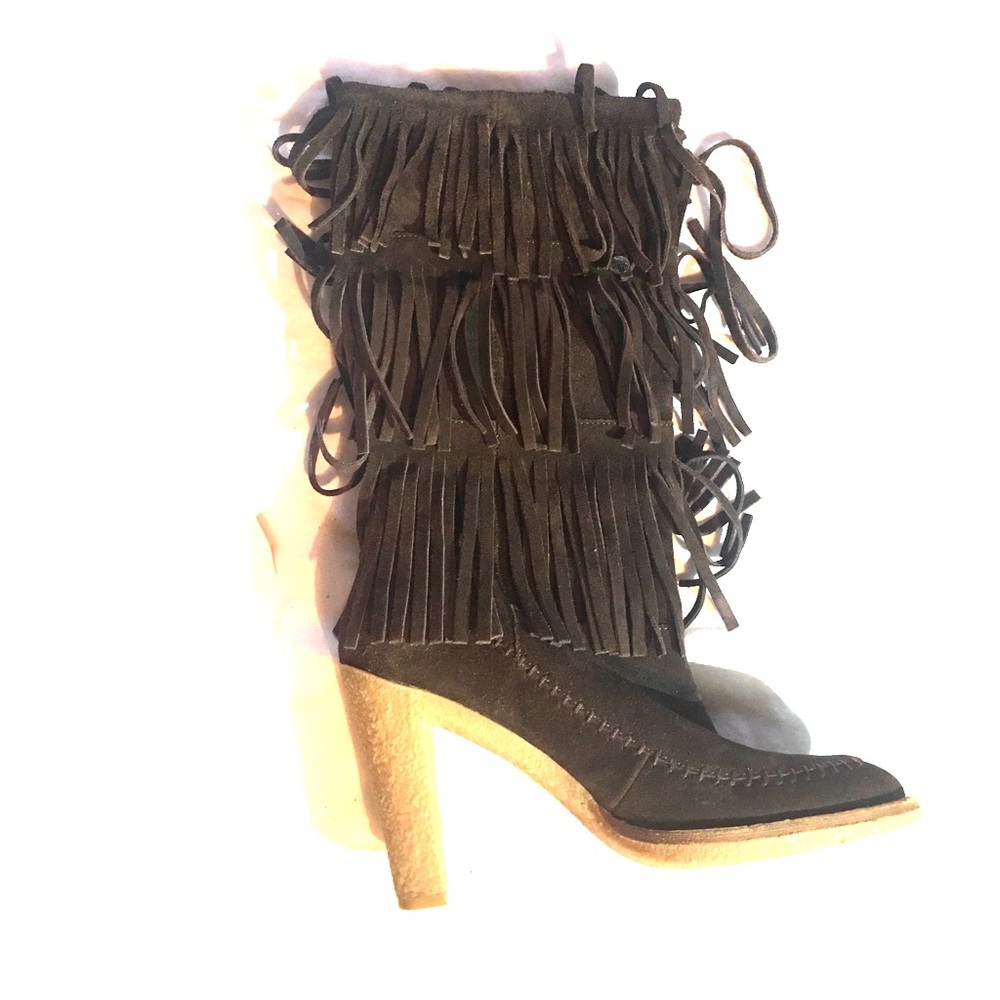 Fringe boots